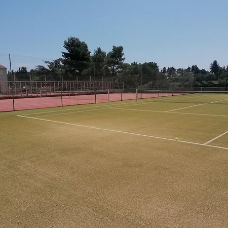 Appartement Zen A Frejus Avec Jardin, Piscine, Tennis, Proche Mer Kültér fotó