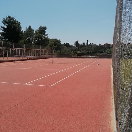 Appartement Zen A Frejus Avec Jardin, Piscine, Tennis, Proche Mer Kültér fotó