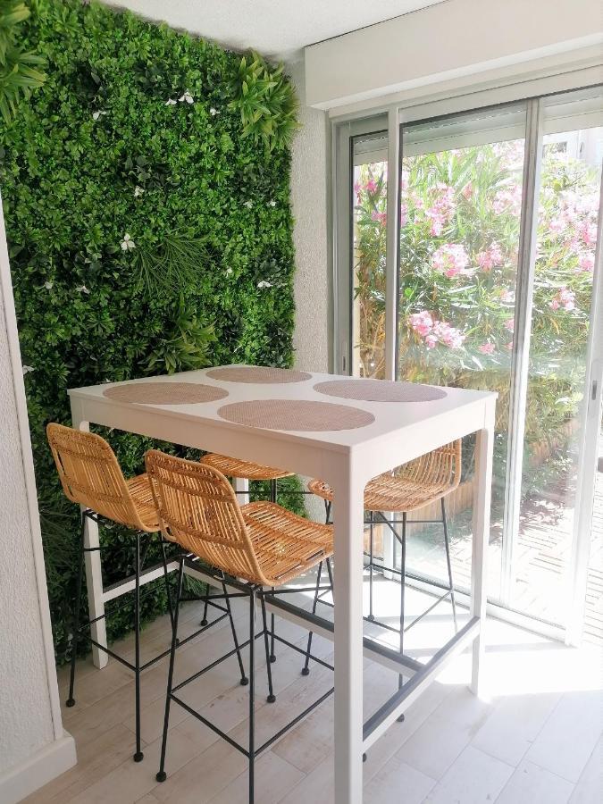 Appartement Zen A Frejus Avec Jardin, Piscine, Tennis, Proche Mer Kültér fotó