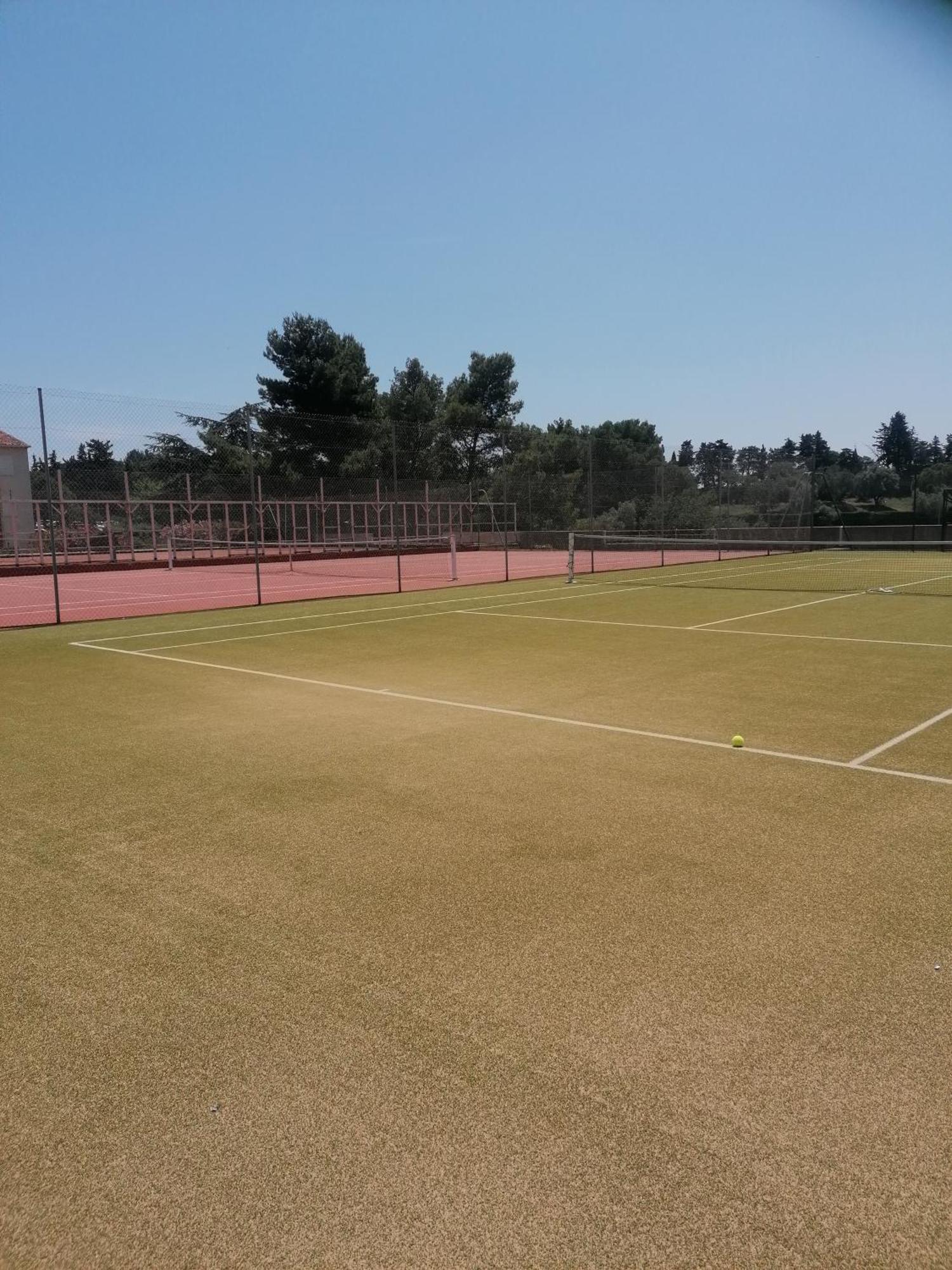 Appartement Zen A Frejus Avec Jardin, Piscine, Tennis, Proche Mer Kültér fotó